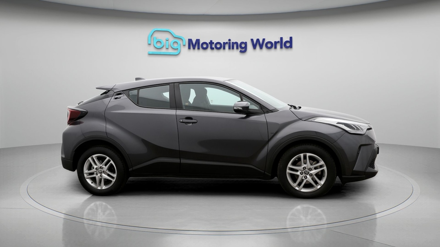 Used Toyota C-HR 2023 for sale - 77609783: Photo 8