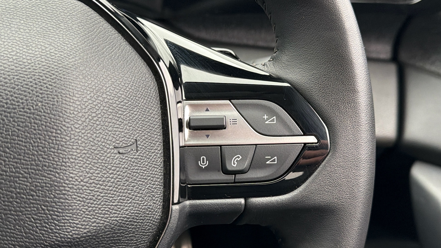 Used Peugeot 408 2024 for sale - 78090589: Photo 24