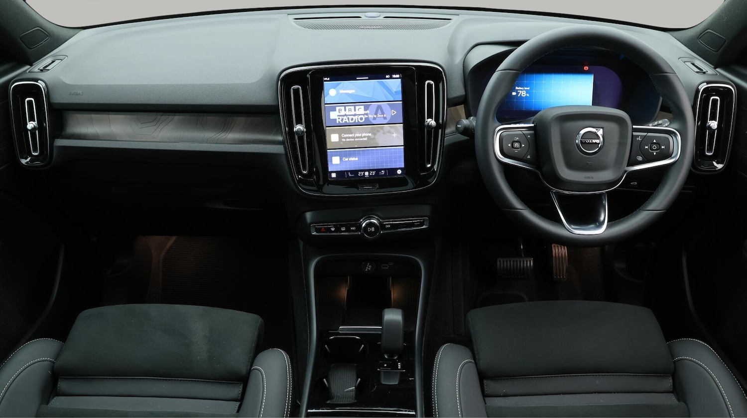 Used Volvo XC40 2024 for sale - 76085208: Photo 13