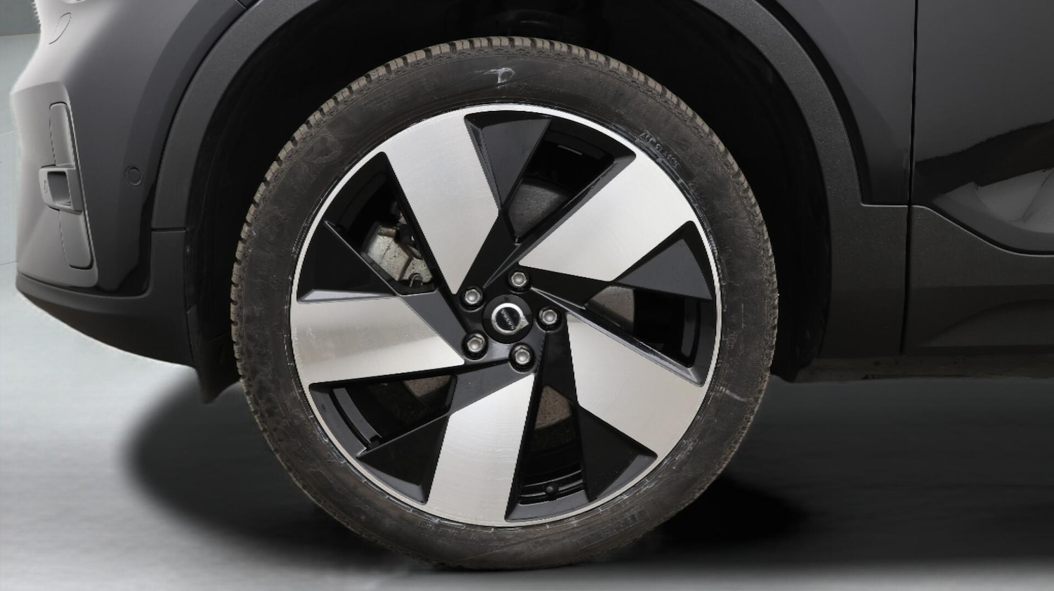 Used Volvo XC40 2024 for sale - 76085208: Photo 18
