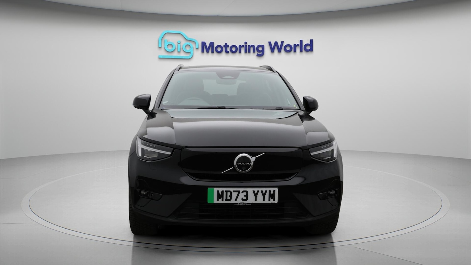 Used Volvo XC40 2024 for sale - 76085208: Photo 2