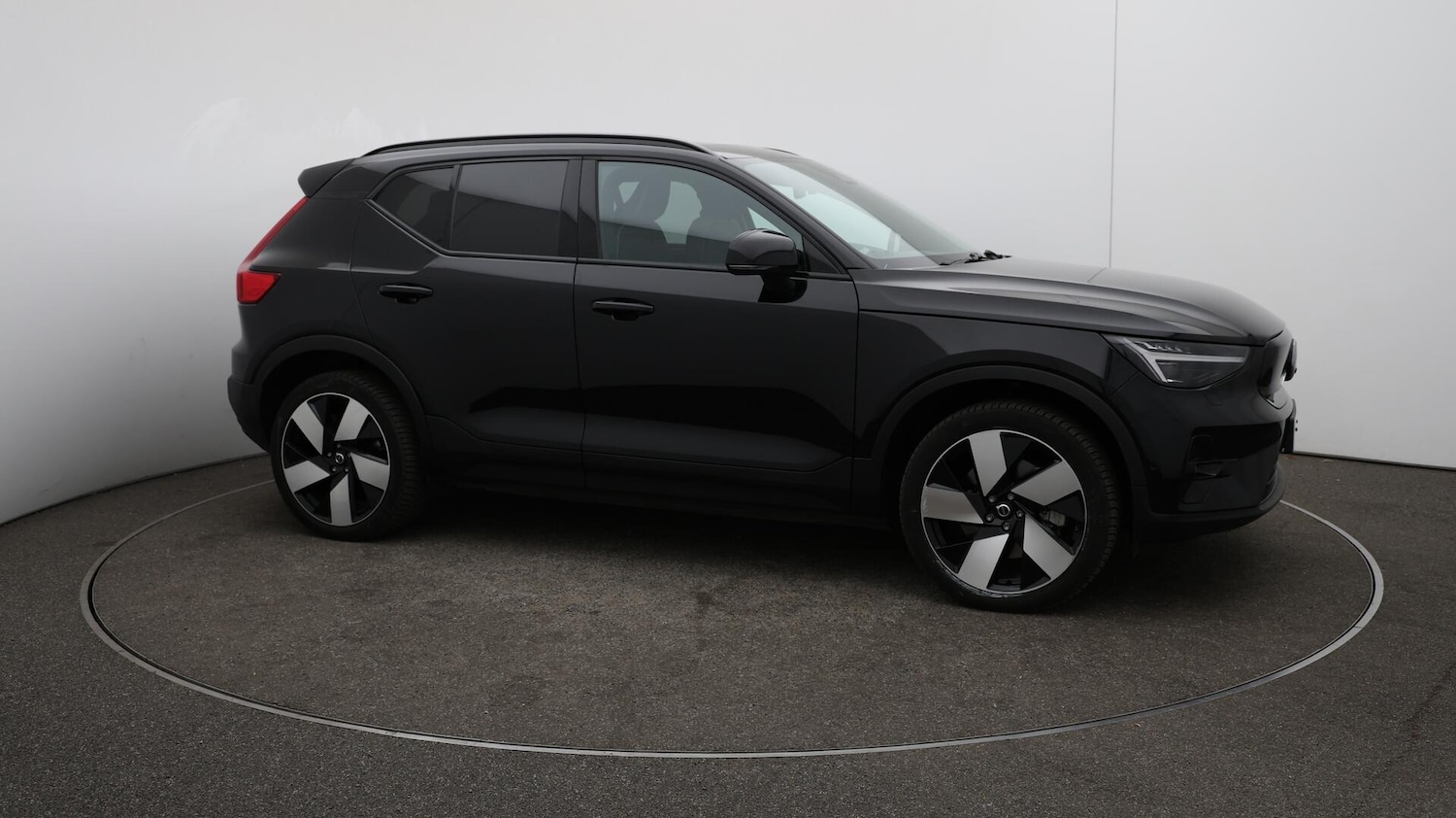 Used Volvo XC40 2024 for sale - 76085208: Photo 49