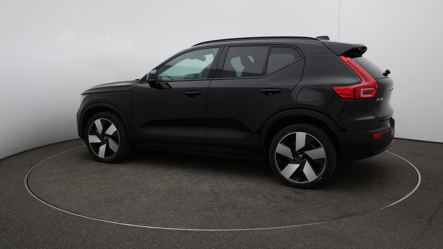 Used Volvo XC40 2024 for sale - 76085208: Photo 50