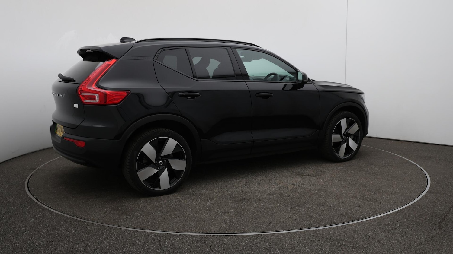 Used Volvo XC40 2024 for sale - 76085208: Photo 55