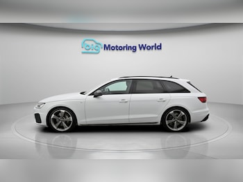 Used Audi A4 Avant 2021 for sale - 79491181: Photo