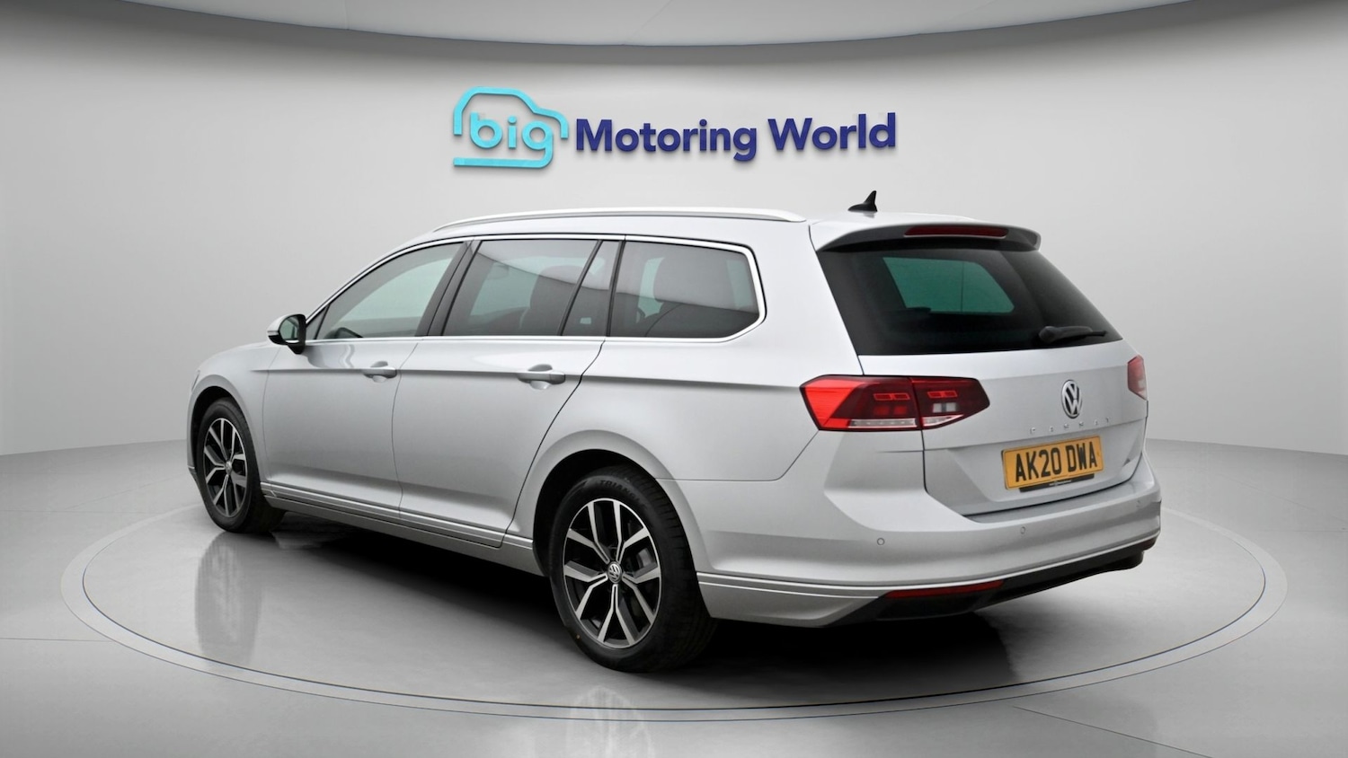 Used Volkswagen Passat 2020 for sale - 77872349: Photo 5