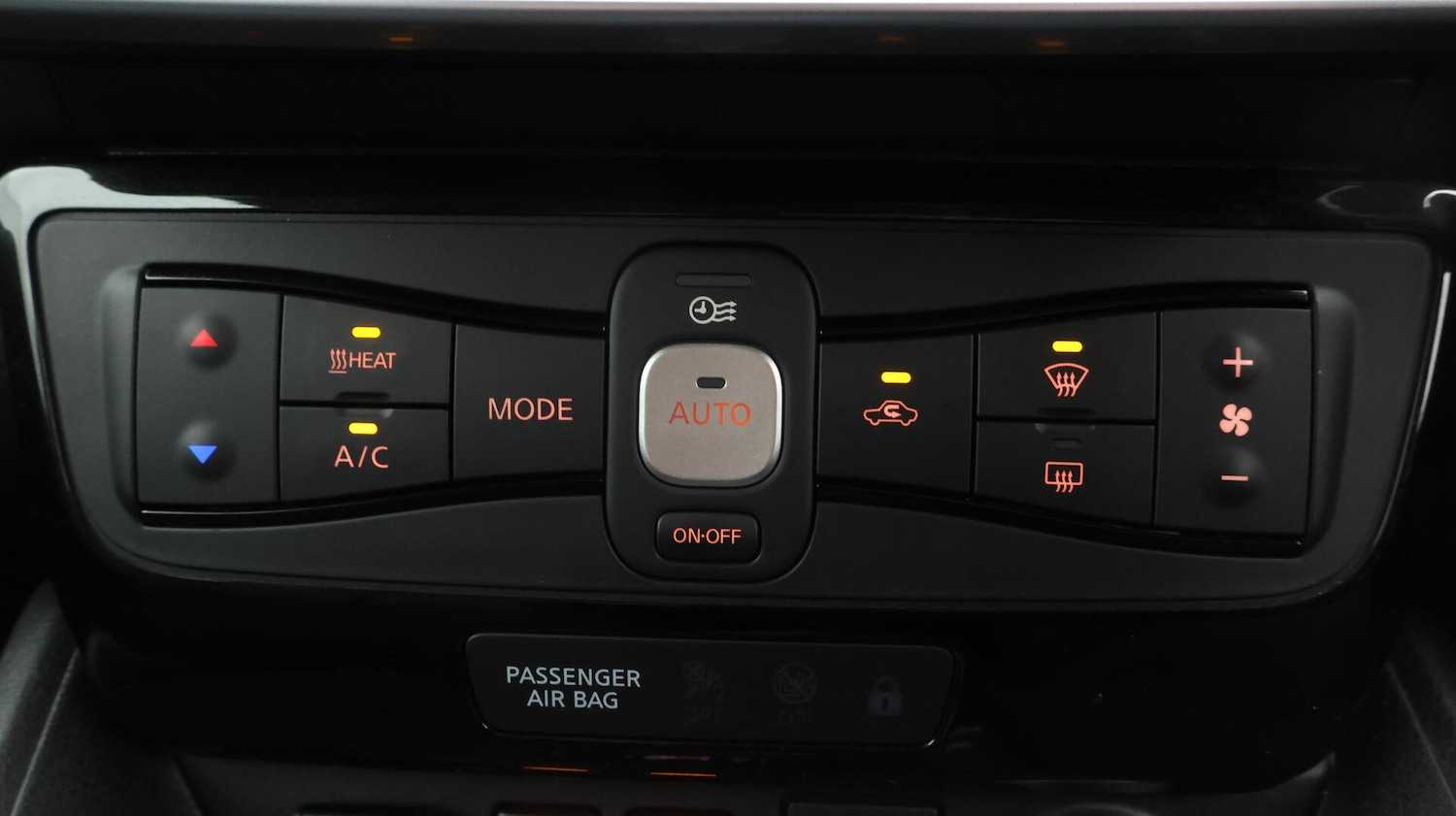 Used Nissan Leaf 2022 for sale - 76109162: Photo 13