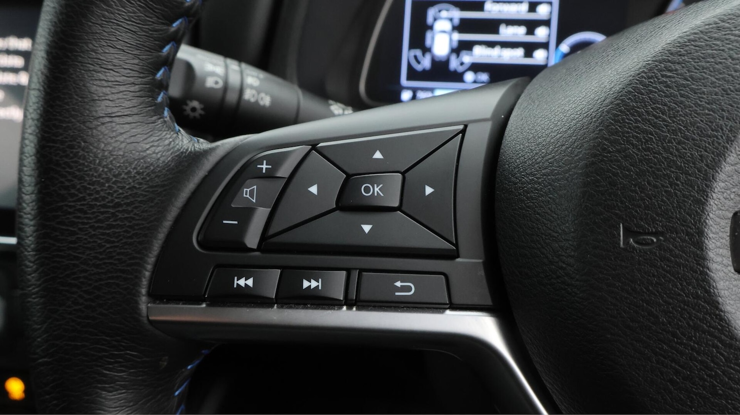 Used Nissan Leaf 2022 for sale - 76109162: Photo 24