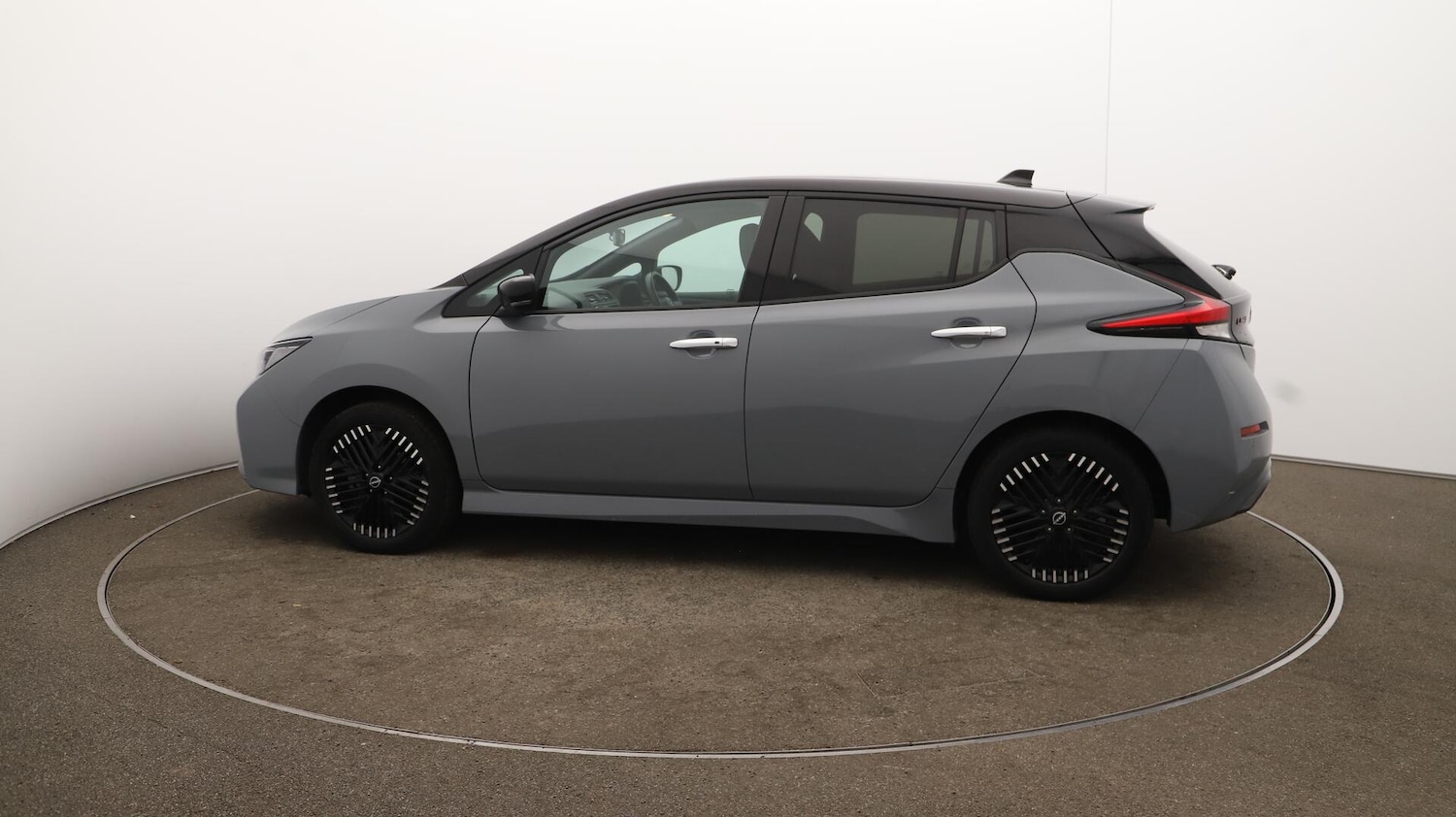 Used Nissan Leaf 2022 for sale - 76109162: Photo 59