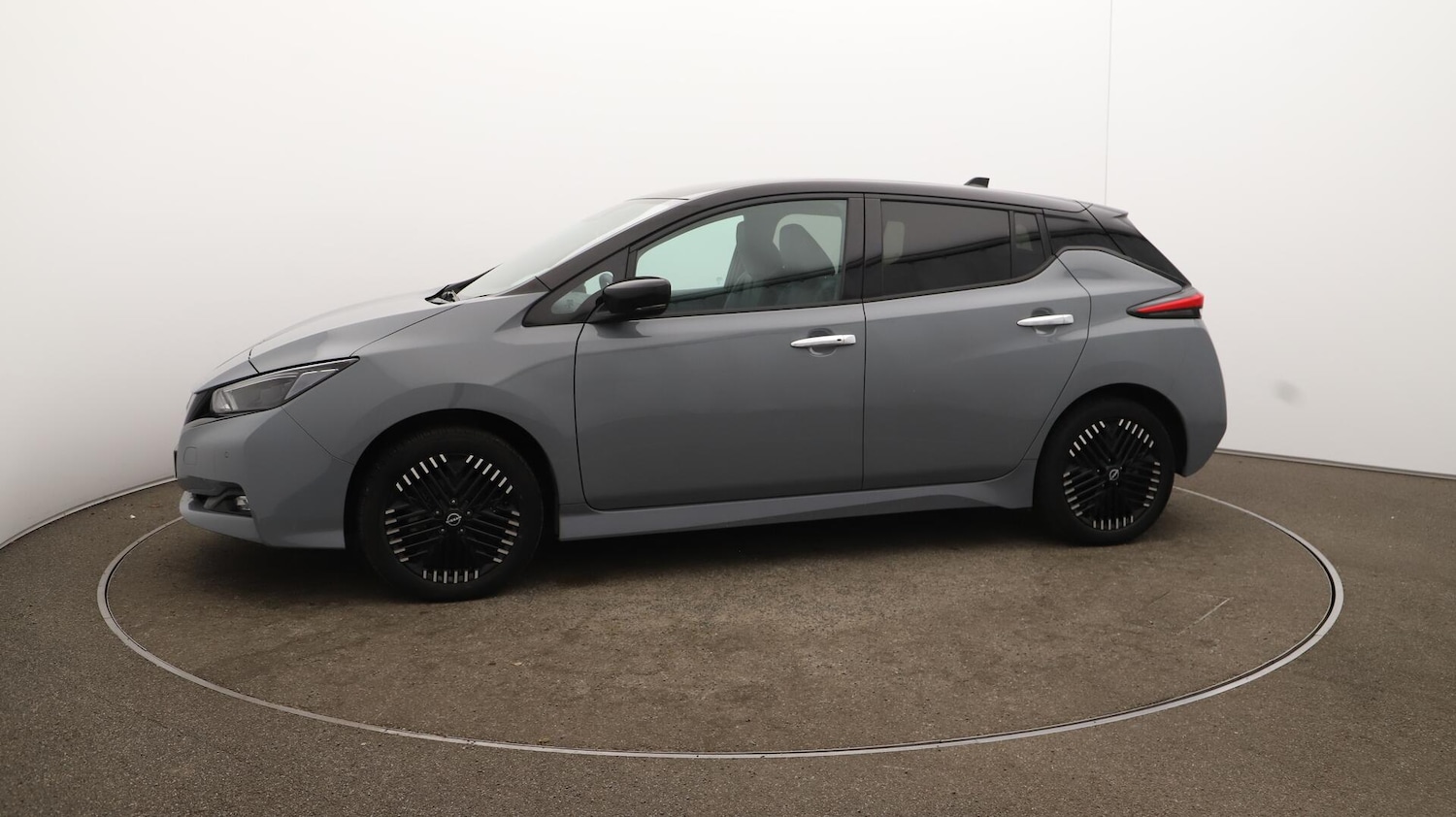 Used Nissan Leaf 2022 for sale - 76109162: Photo 67