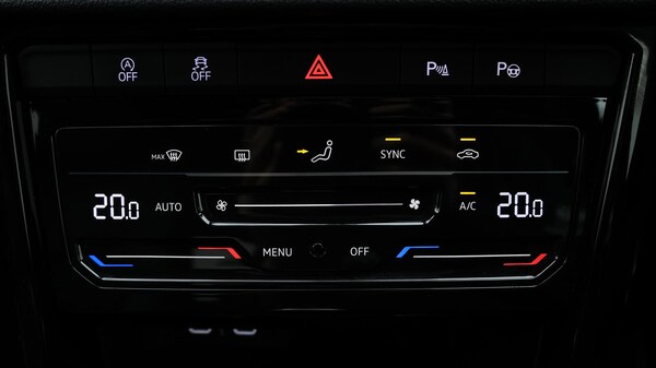 Used Volkswagen T-Roc 2023 for sale - 76060512: Photo 13