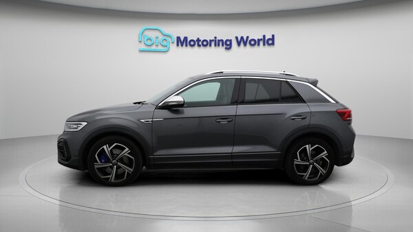 Used Volkswagen T-Roc 2023 for sale - 76060512: Photo 5