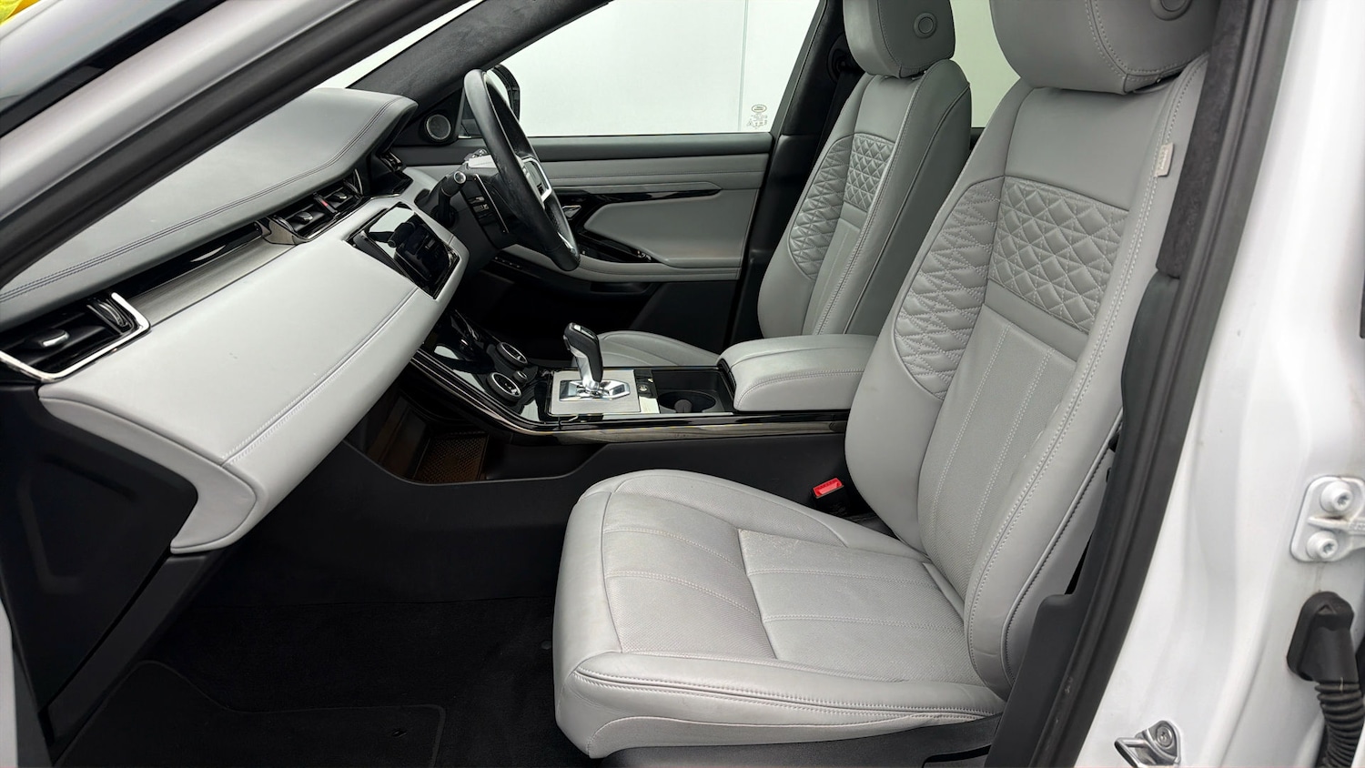 Used Land Rover Range Rover Evoque 2023 for sale - 78078795: Photo 13