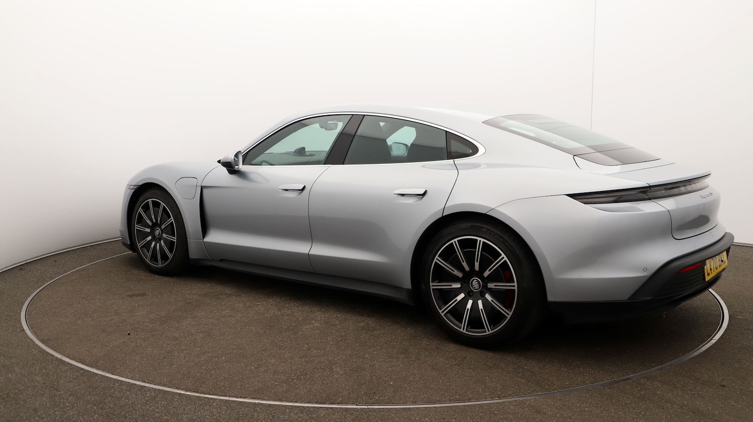 Used Porsche Taycan 2020 for sale - 76811560: Photo 30