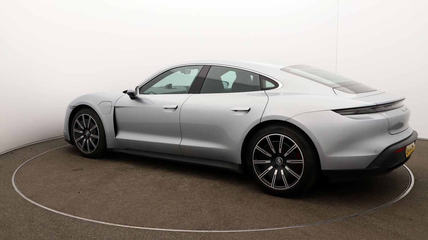 Used Porsche Taycan 2020 for sale - 76811560: Photo 31