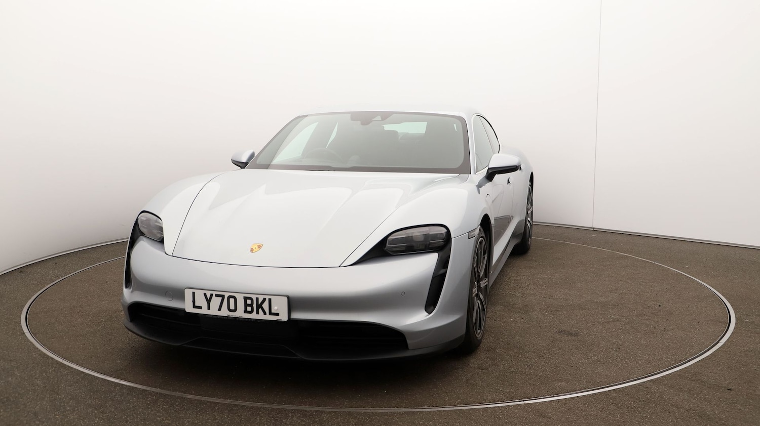 Used Porsche Taycan 2020 for sale - 76811560: Photo 33