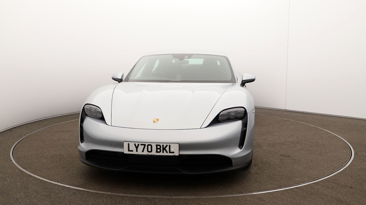 Used Porsche Taycan 2020 for sale - 76811560: Photo 34