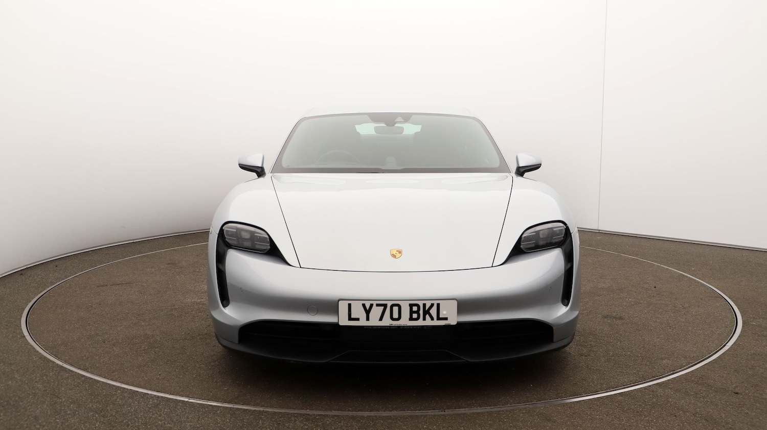 Used Porsche Taycan 2020 for sale - 76811560: Photo 35