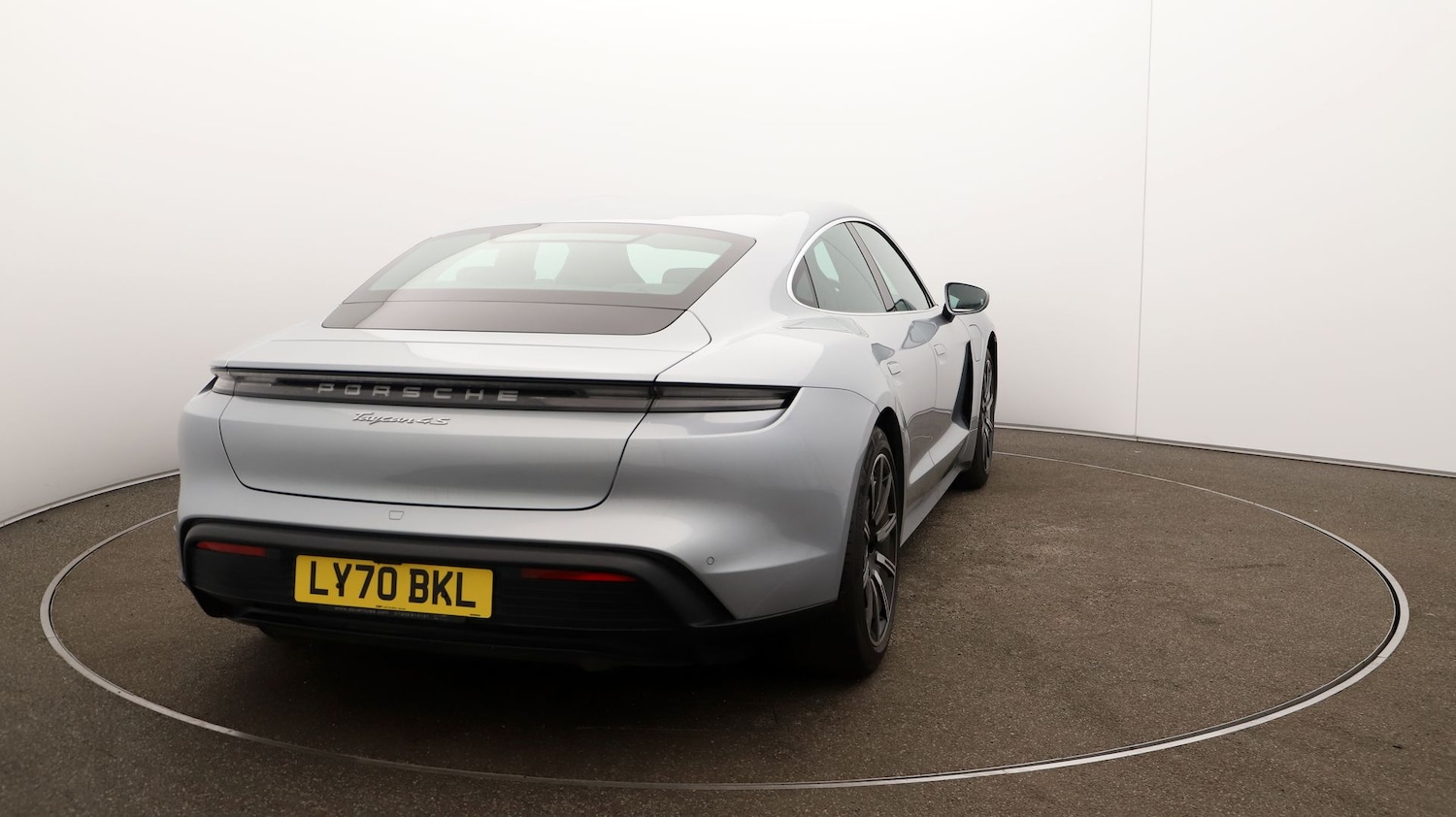 Used Porsche Taycan 2020 for sale - 76811560: Photo 51