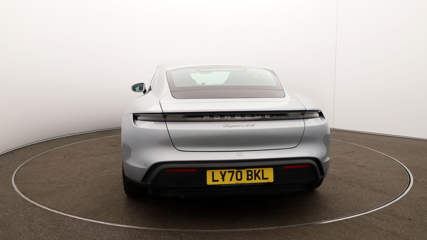 Used Porsche Taycan 2020 for sale - 76811560: Photo 54