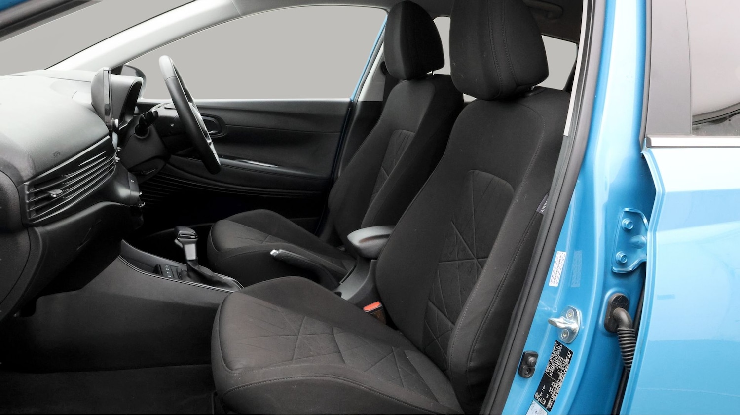 Used Hyundai BAYON 2023 for sale - 77628939: Photo 14