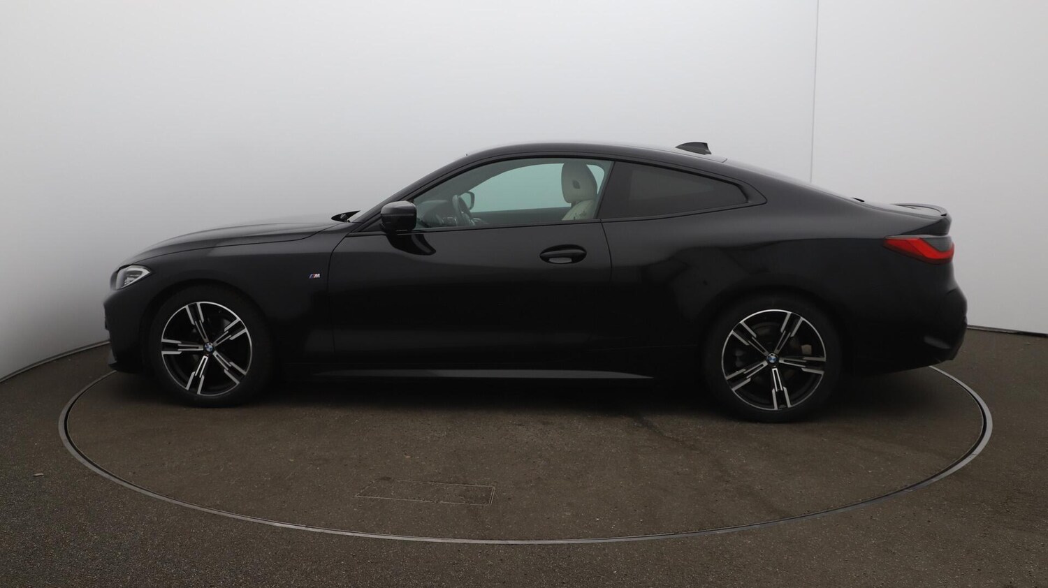 Used BMW 4 Series 2022 for sale - 76215364: Photo 65