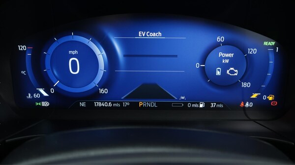 Used Ford Kuga 2023 for sale - 75103331: Photo 11