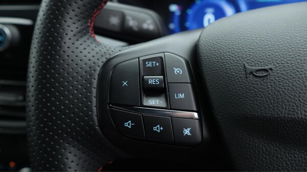 Used Ford Kuga 2023 for sale - 75103331: Photo 25