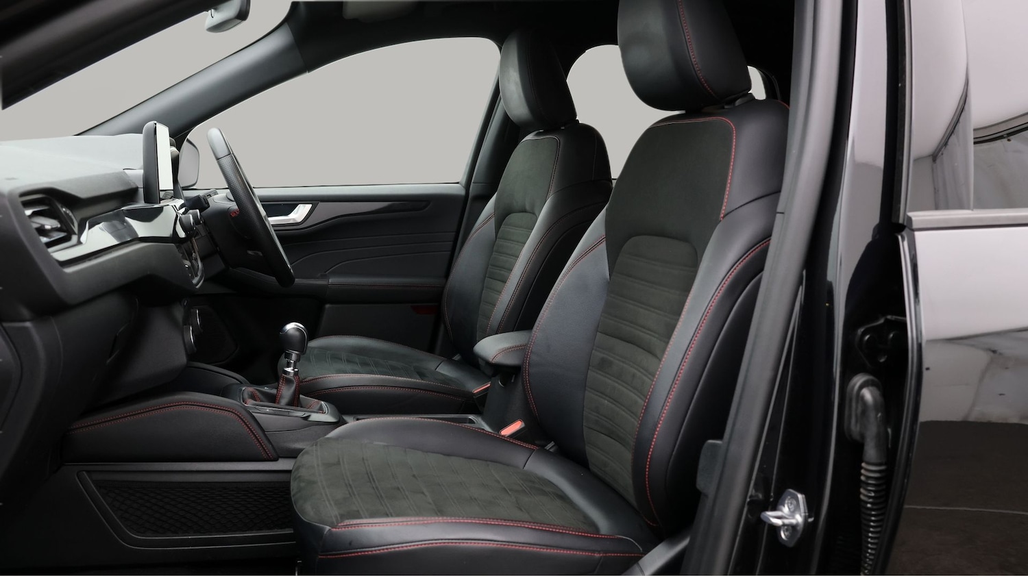 Used Ford Kuga 2023 for sale - 77688937: Photo 14