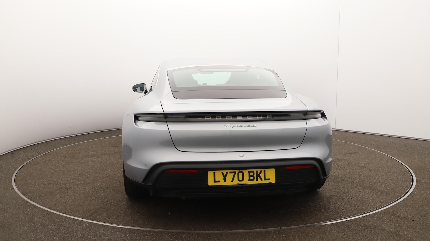 Used Porsche Taycan 2020 for sale - 76585449: Photo 62