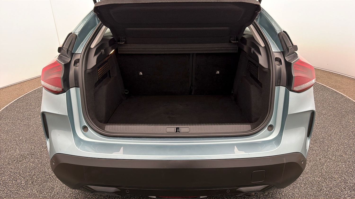 Used Citroen C4 2023 for sale - 78197414: Photo 16