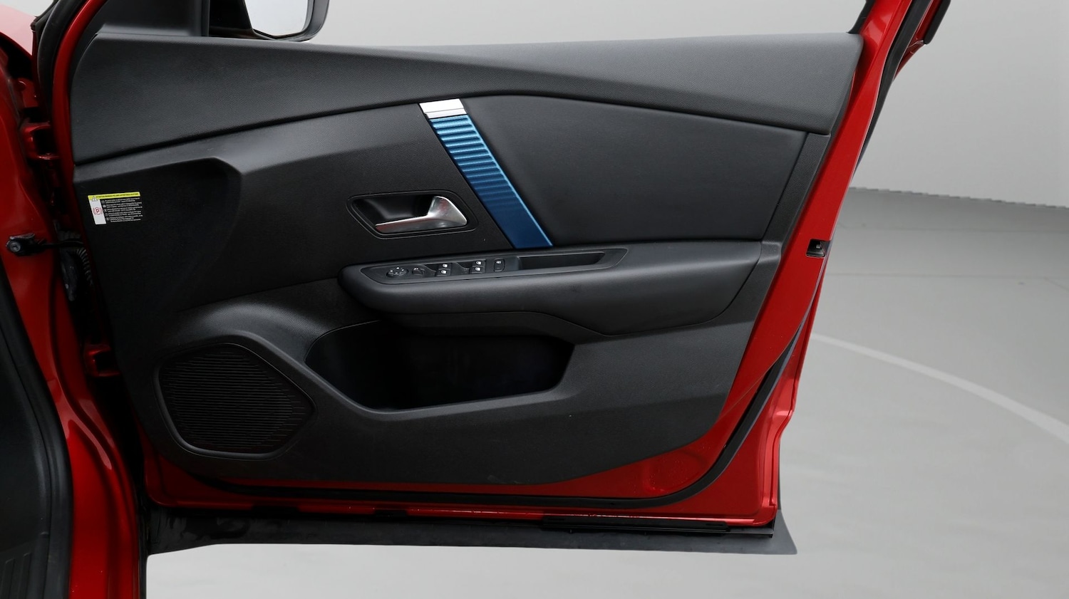 Used Citroen e-C4 2023 for sale - 77840055: Photo 15