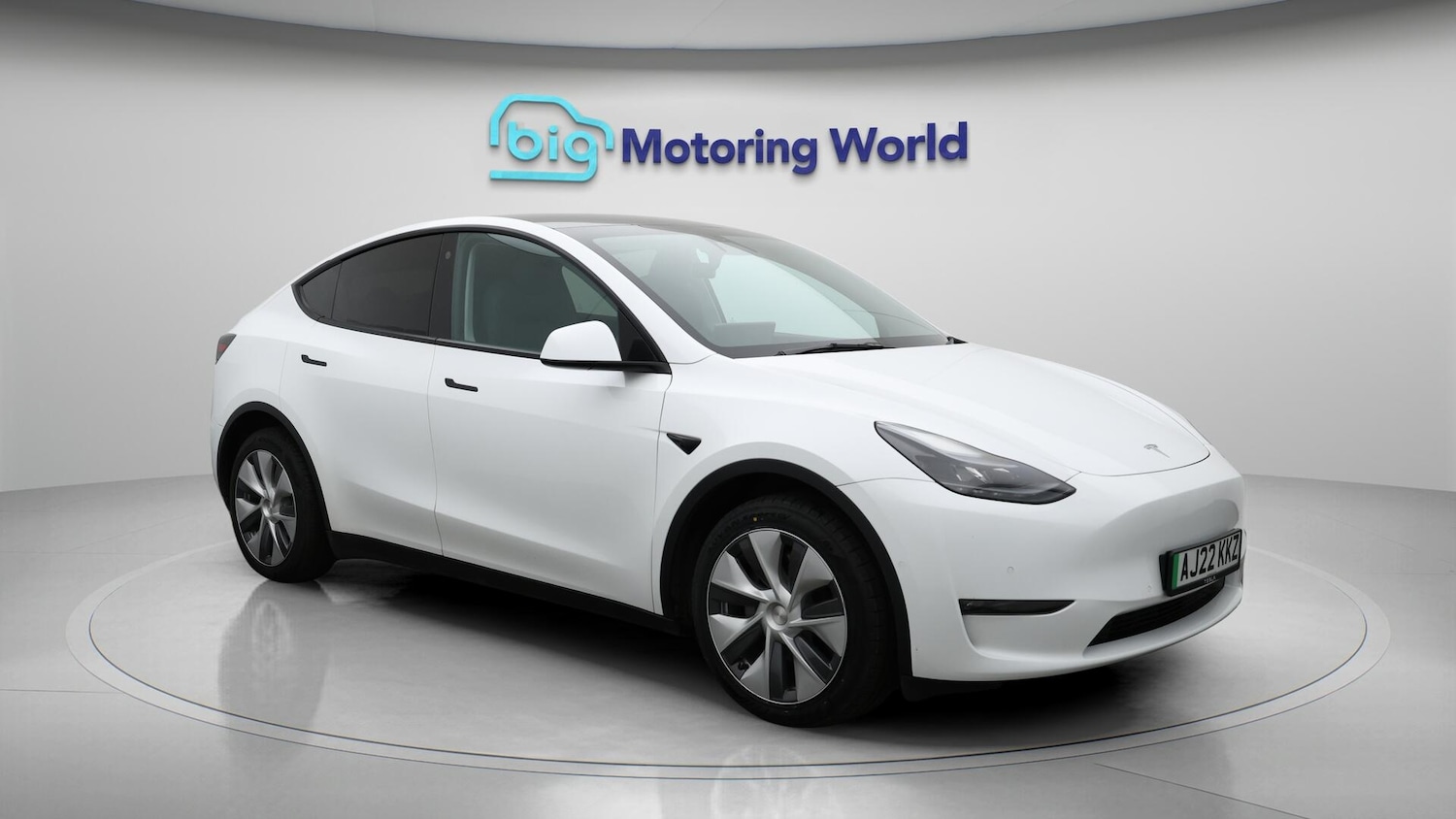 Used Tesla Model Y 2022 for sale - 76166874: Photo 2