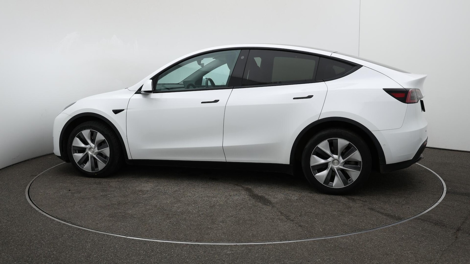 Used Tesla Model Y 2022 for sale - 76166874: Photo 59