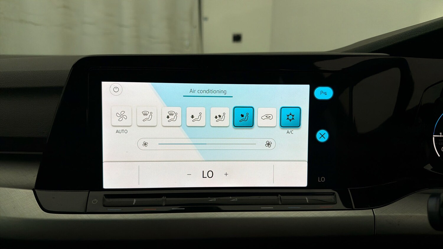 Used Volkswagen Golf 2023 for sale - 78155622: Photo 11