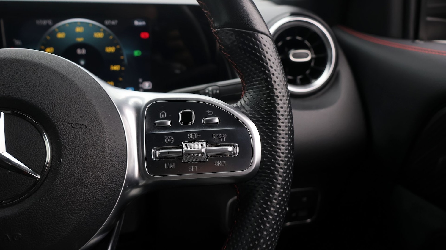 Used Mercedes-Benz GLB 2022 for sale - 77616517: Photo 24