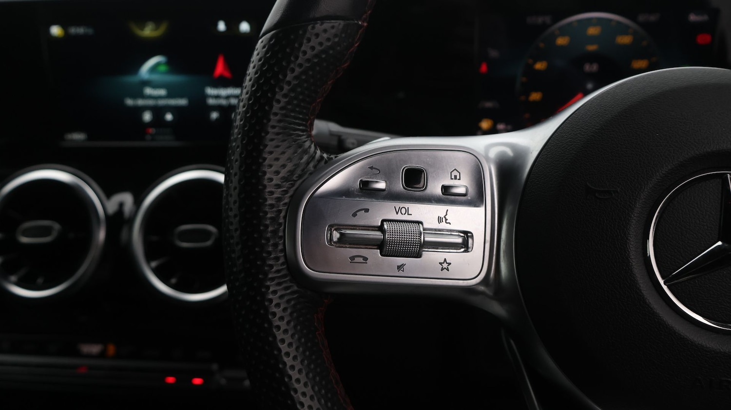 Used Mercedes-Benz GLB 2022 for sale - 77616517: Photo 25