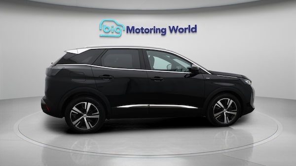Used Peugeot 3008 2023 for sale - 76200340: Photo 9