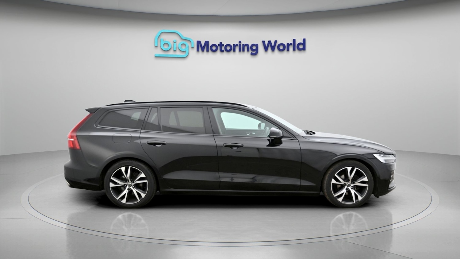 Used Volvo V60 2020 for sale - 77931121: Photo 8