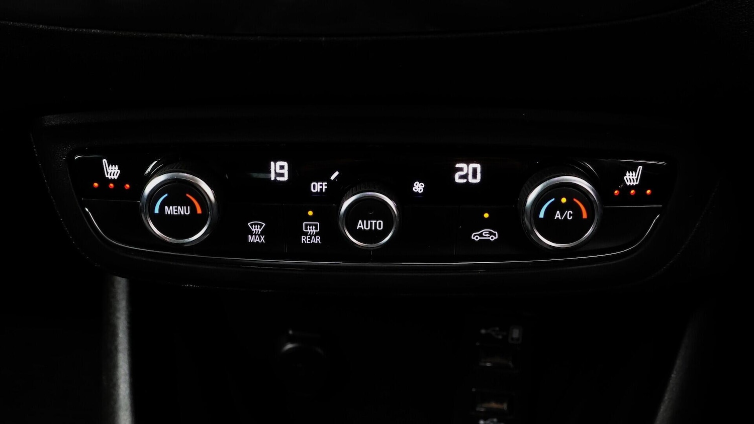 Used Vauxhall Crossland 2022 for sale - 76657672: Photo 13