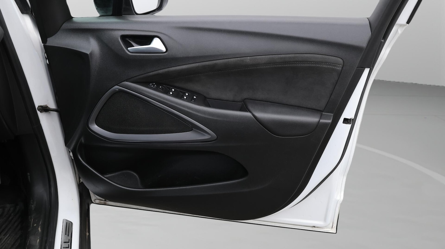 Used Vauxhall Crossland 2022 for sale - 76657672: Photo 16