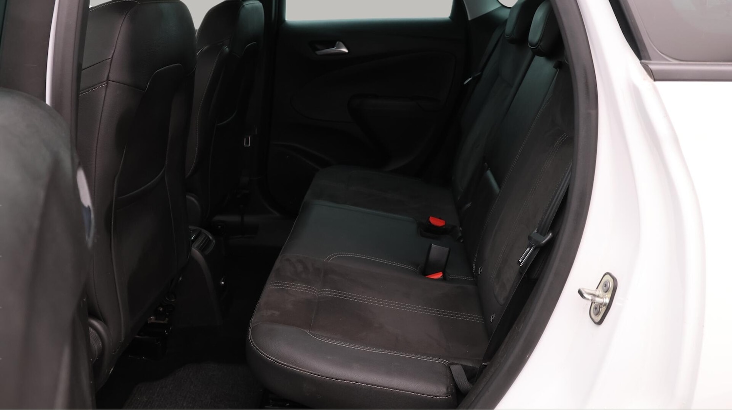 Used Vauxhall Crossland 2022 for sale - 76657672: Photo 17