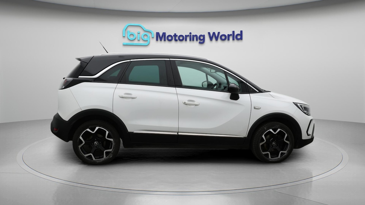 Used Vauxhall Crossland 2022 for sale - 76657672: Photo 9