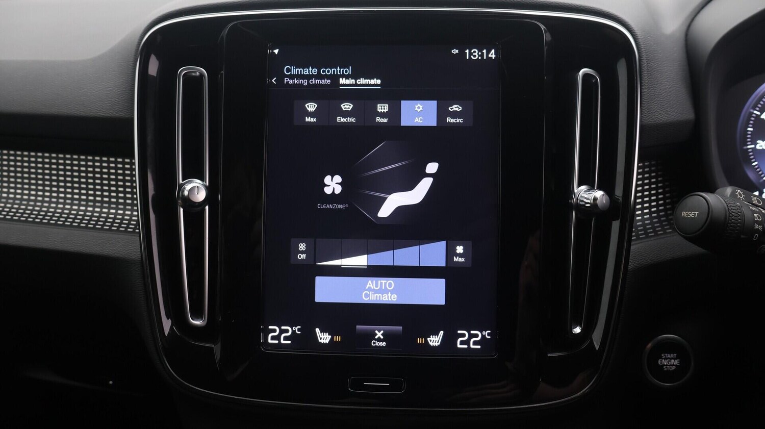 Used Volvo XC40 2019 for sale - 76423349: Photo 13