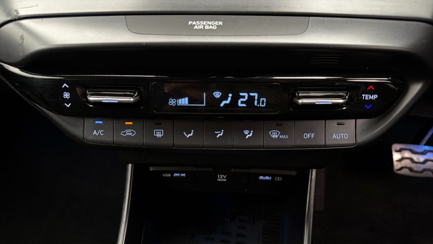 Used Hyundai BAYON 2023 for sale - 78039541: Photo 11