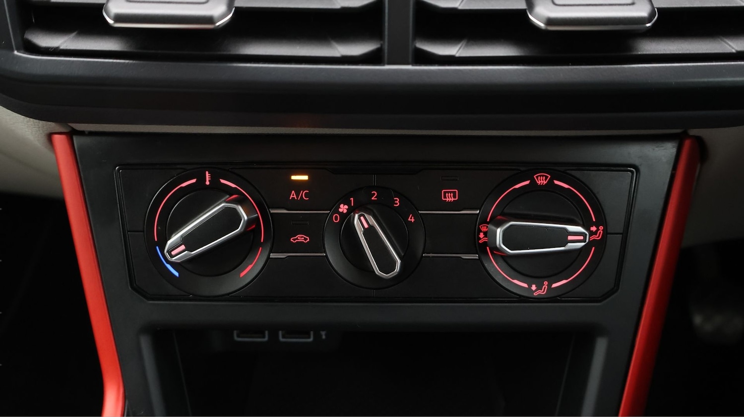 Used Volkswagen Polo 2019 for sale - 77445834: Photo 12