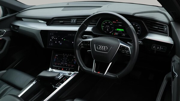 Used Audi e-tron 2021 for sale - 76226371: Photo 10
