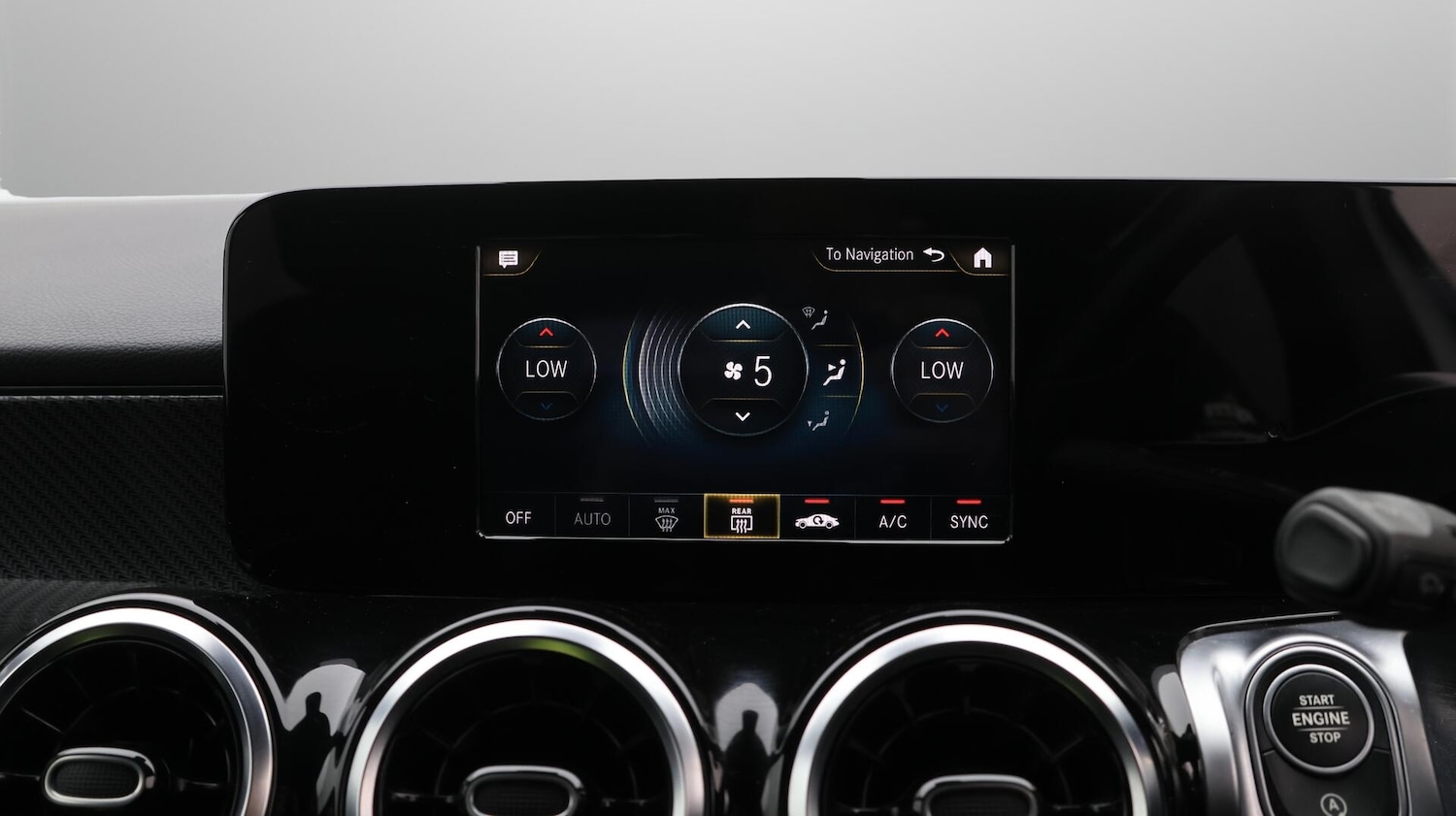 Used Mercedes-Benz GLB 2021 for sale - 76337350: Photo 13