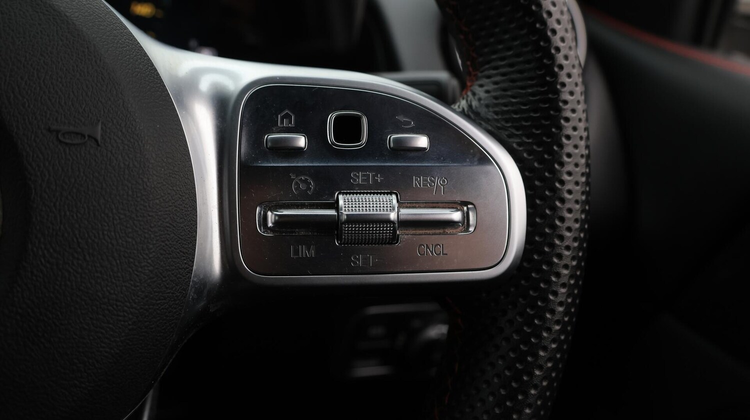 Used Mercedes-Benz GLB 2021 for sale - 76337350: Photo 26