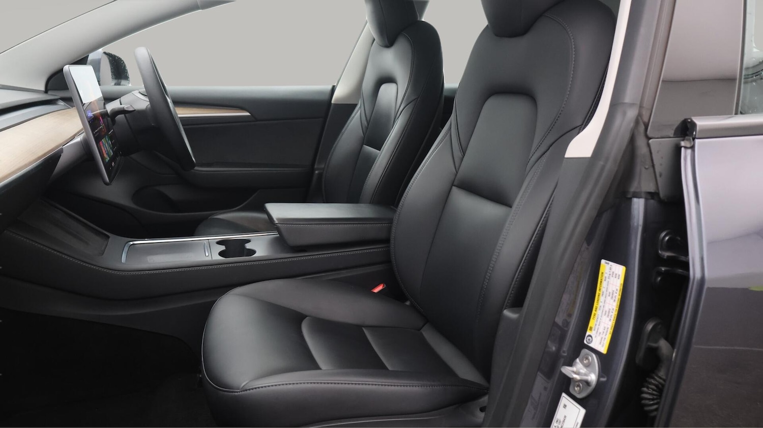 Used Tesla Model 3 2021 for sale - 76549134: Photo 15